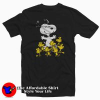 Happy Snoopy Peanuts Graphic T-shirt