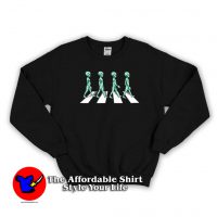 Aliens Walking Parody Crossing Road Unisex Sweatshirt