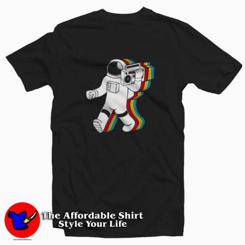 Reality Glitch Funky spaceman Graphic Tshirt 500x500 Reality Glitch Funky spaceman Graphic T Shirt On Sale