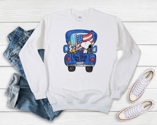 God Bless The USA Freedom A Nice Snoopy Sweatshirt 500x400 God Bless The USA Freedom A Nice Snoopy Sweatshirt