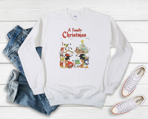 Mickey And Friends Family Christmas Sweatshirt 500x400 Mickey And Friends Family Christmas Sweatshirt