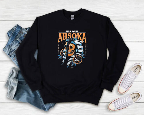 Star Wars Ahsoka Tano Skull Rebel Outcast Jedi Sweatshirt 500x400 Star Wars Ahsoka Tano Skull Rebel Outcast Jedi Sweatshirt