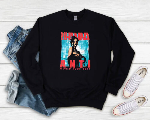 Vintage Rihanna Anti Tour World 2016 Sweatshirt 500x400 Vintage Rihanna Anti Tour World 2016 Sweatshirt